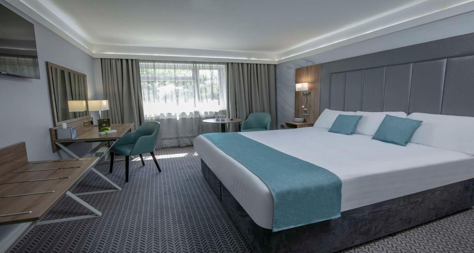 Best Western Premier Heronston Hotel & Spa Bridgend  Exterior photo